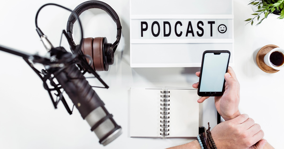 Best Real Estate Podcasts: 5 Must-Listens for Success